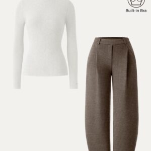 2-teiliges Set: MaxWarm Rollkragenpullover & Petite Mid Rise Barrel Leg Schlupfhose